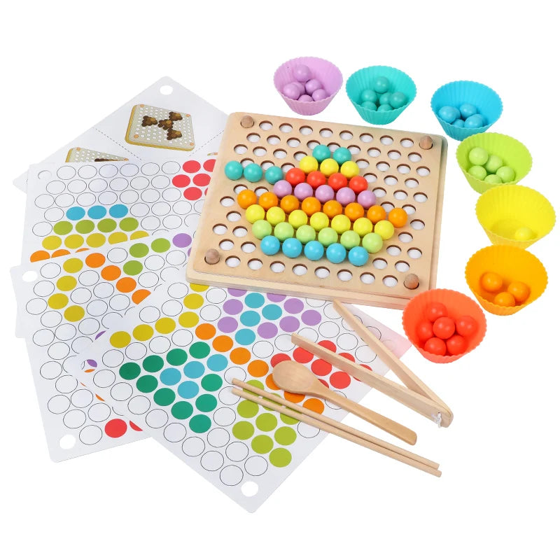 Jeu de Motricité Fine Montessori – Plateau en Bois avec Billes Colorées